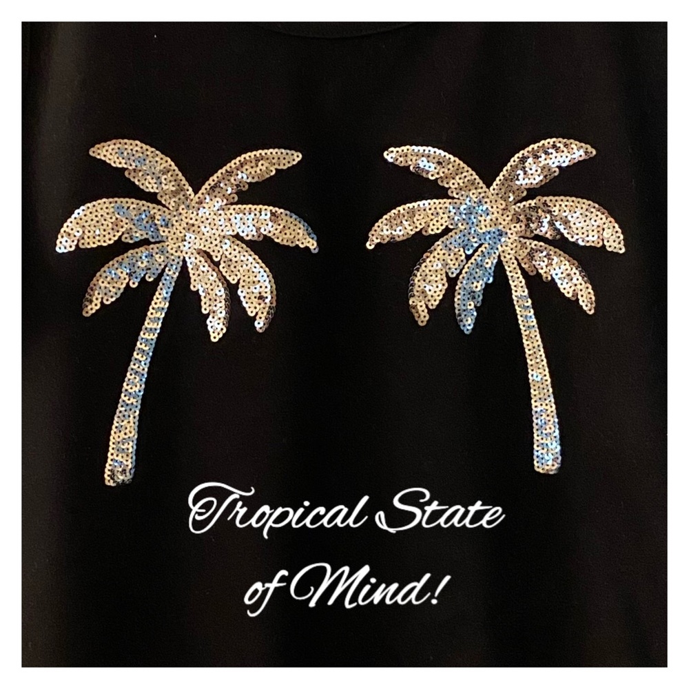 📢SALE 🌴Tropical State of Mind! VS Pink Tank